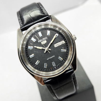 Vintage 1984 Original Seiko 5 Automatic 6349-5320 Black Face 23 Jewels Day-Date Japanese Men's Wrist Watch SA56