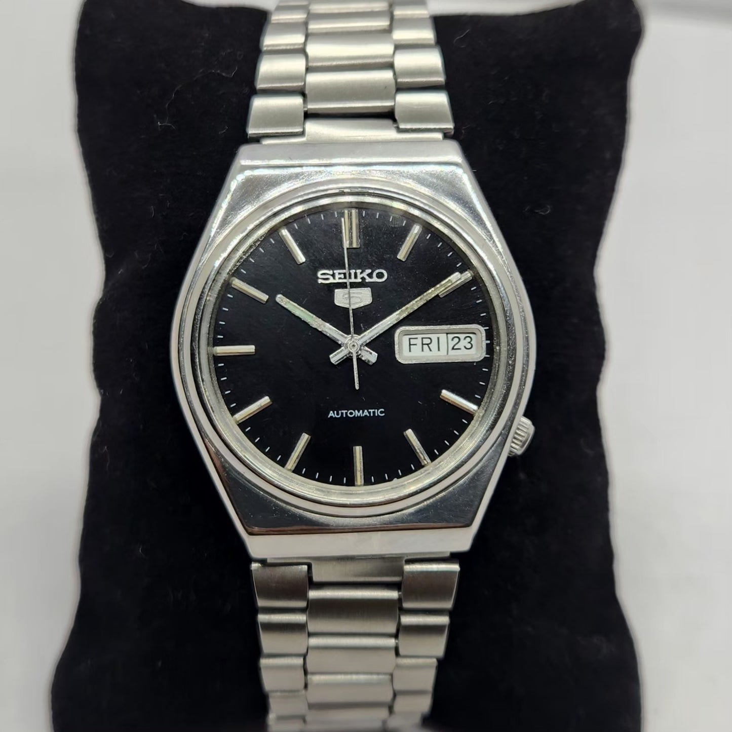 Vintage 1976 Original Seiko 5 Automatic 6309-6270 Black Face 17 Jewels Day-Date Japanese Men's Wrist Watch SA62