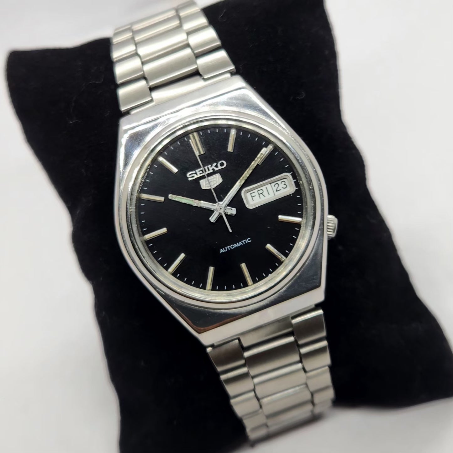 Vintage 1976 Original Seiko 5 Automatic 6309-6270 Black Face 17 Jewels Day-Date Japanese Men's Wrist Watch SA62
