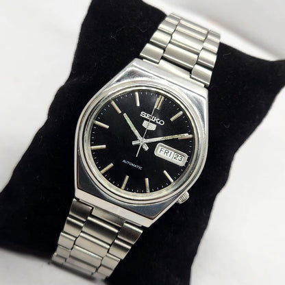 Vintage 1976 Original Seiko 5 Automatic 6309-6270 Black Face 17 Jewels Day-Date Japanese Men's Wrist Watch SA62
