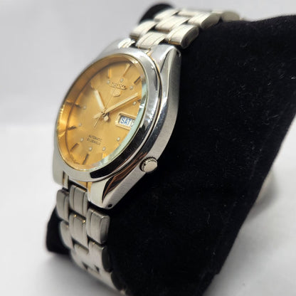 Vintage 1980 Original Seiko 5 Automatic 7S26 Gold Face 21 Jewels Day-Date Japanese Men's Wrist Watch SA63