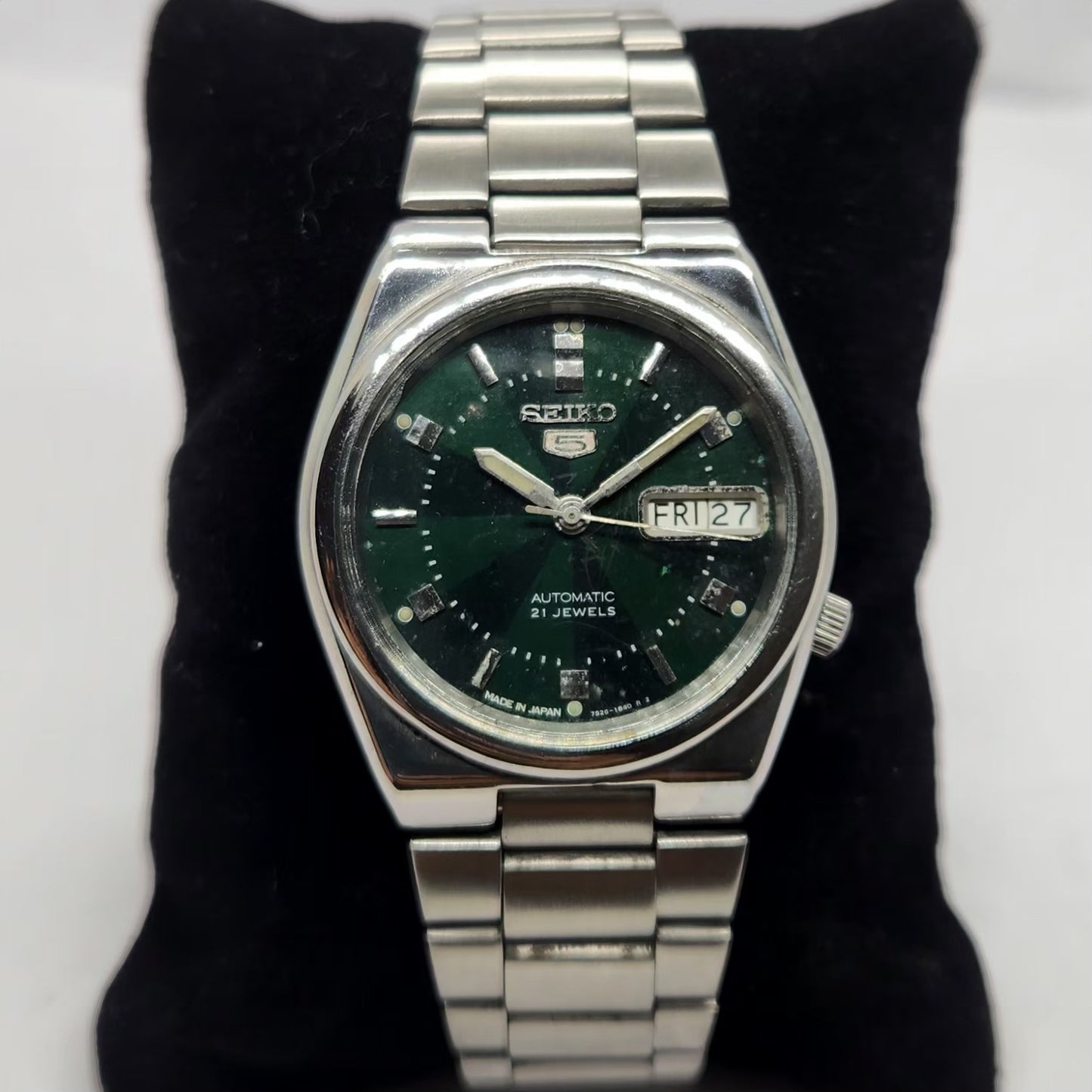 Vintage 2000 Original Seiko 5 Automatic 7S26-0280 Green Face 21 Jewels Day-Date Japanese Men's Wrist Watch SA64