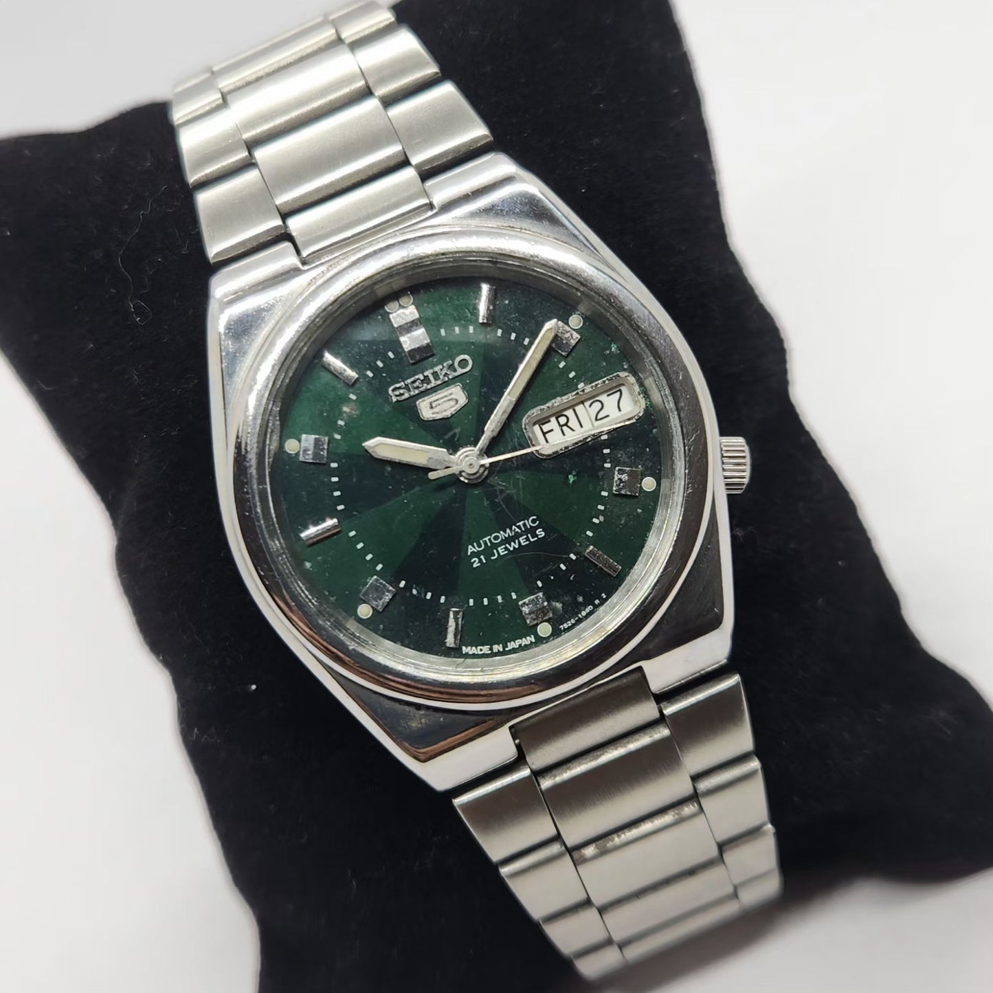 Vintage 2000 Original Seiko 5 Automatic 7S26-0280 Green Face 21 Jewels Day-Date Japanese Men's Wrist Watch SA64