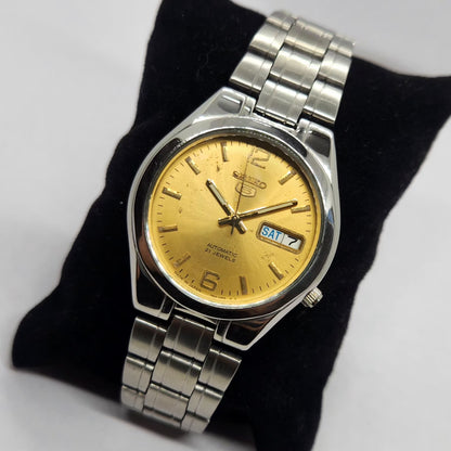 Vintage 1980 Original Seiko 5 Automatic 7S36 Silver Face 21 Jewels Day-Date Japanese Men's Wrist Watch SA65