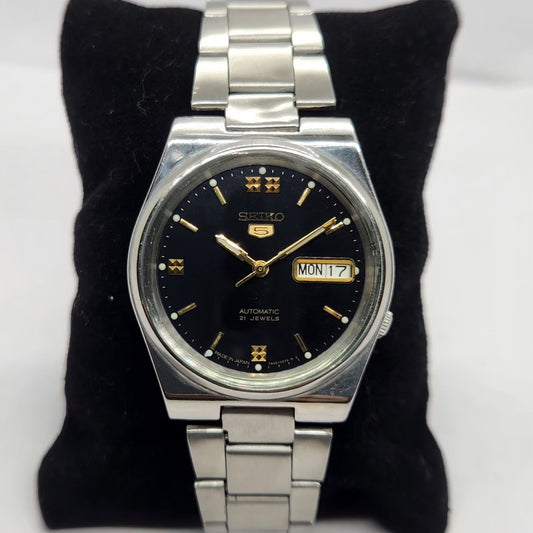 Vintage 1998 Original Seiko 5 Automatic 7S26-0530 Black Face 21 Jewels Day-Date Japanese Men's Wrist Watch SA66
