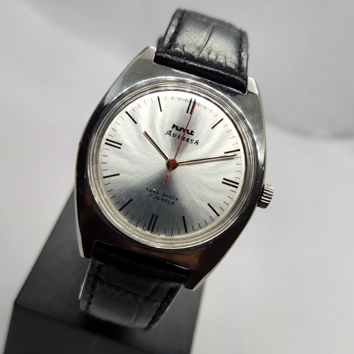 Vintage Original HMT Avinash Hand Winding 17 Jewels Silver Face Men's Wrist Watch HM02