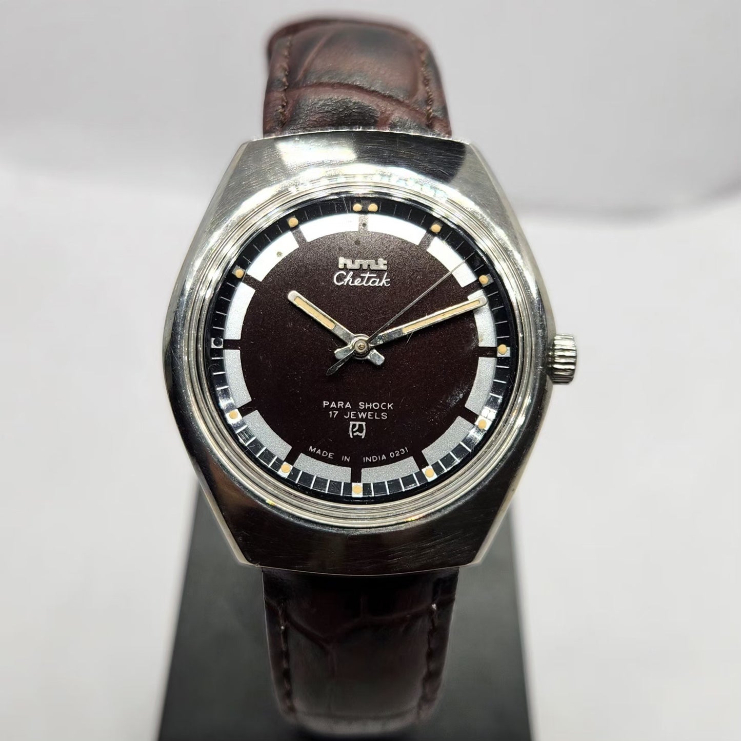 Vintage Original HMT Chetak Hand Winding 17 Jewels Brown Face Men's Wrist Watch HM03