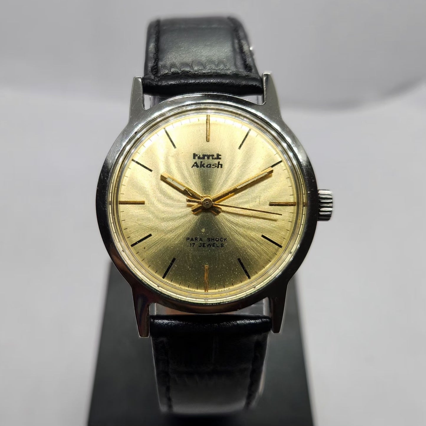 Vintage Original HMT Akash Hand Winding 17 Jewels Gold Face Men's Wrist Watch HM07