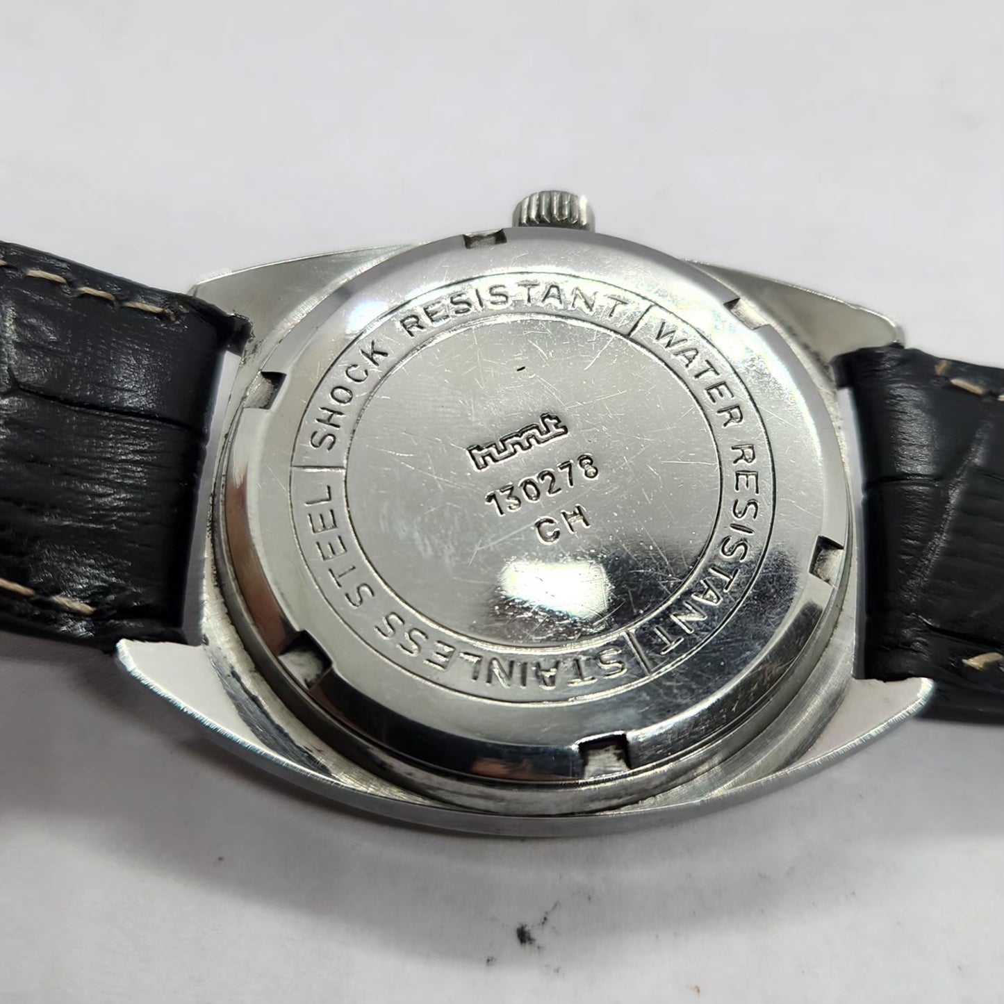 Vintage Original HMT Vijay Hand Winding 17 Jewels Gold Face Men's Wrist Watch HM08