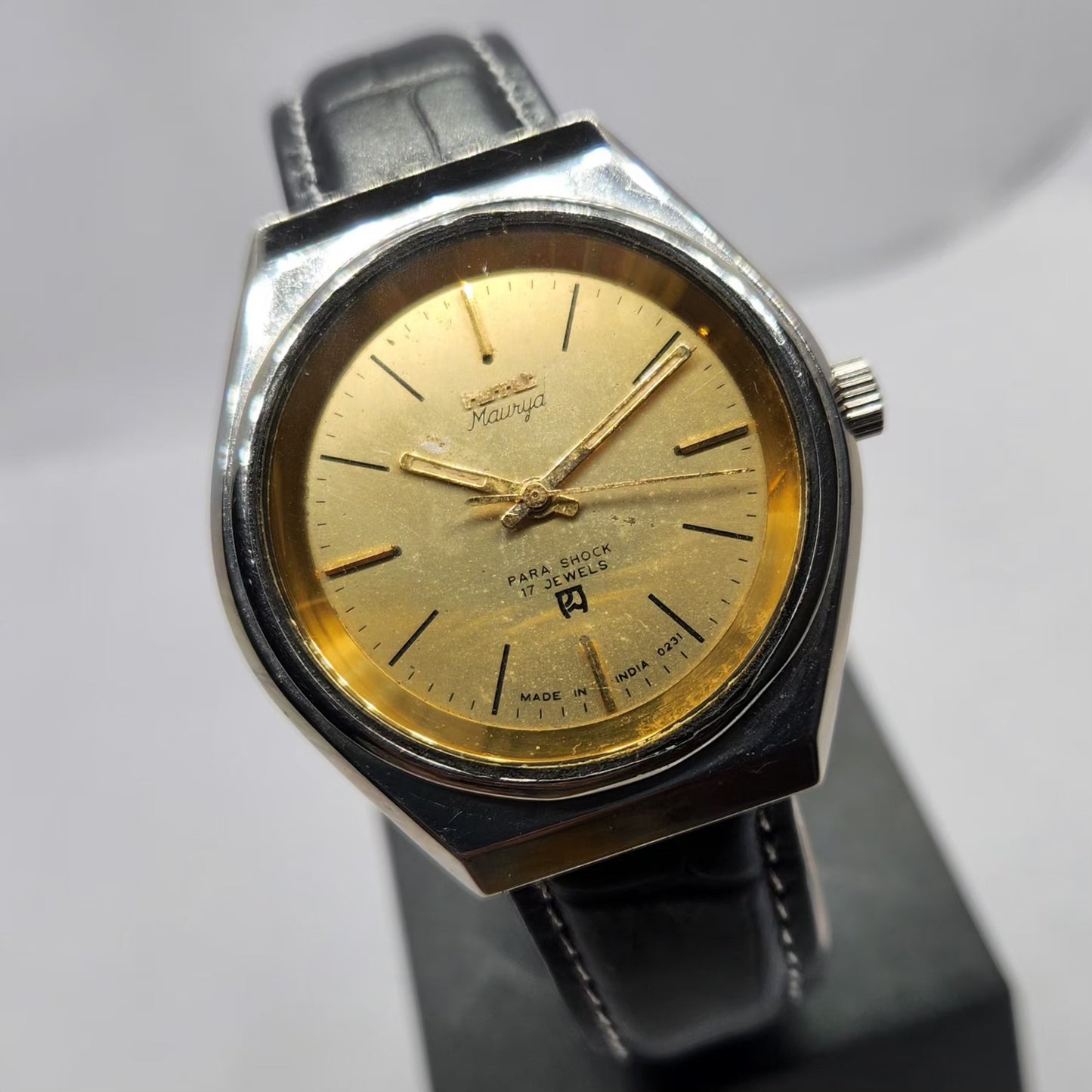 Vintage Original HMT Maurya Hand Winding 17 Jewels Gold Face Men's Wrist Watch HM15