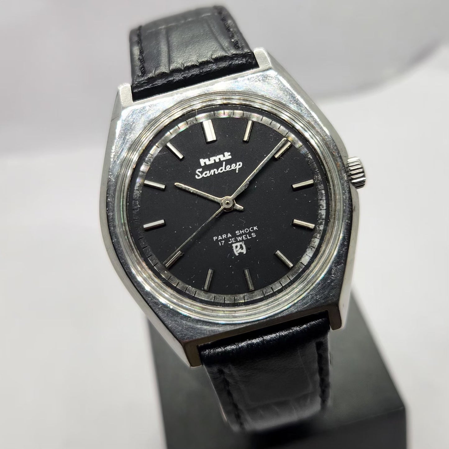 Vintage Original HMT Sandeep Hand Winding 17 Jewels Black Face Men's Wrist Watch HM16