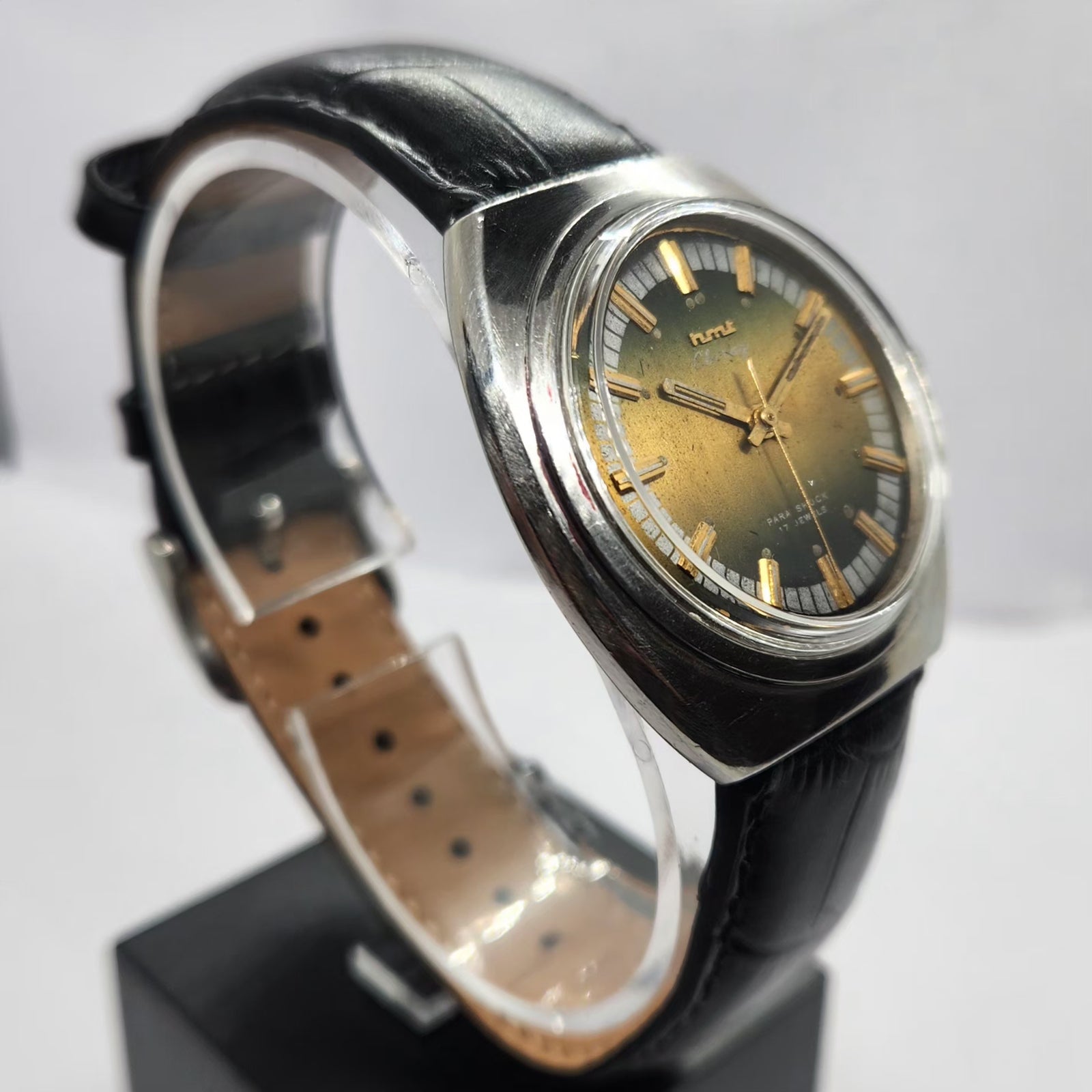 Vintage Original HMT Chirag Hand Winding 17 Jewels Brown Face Men's Wrist Watch HM19