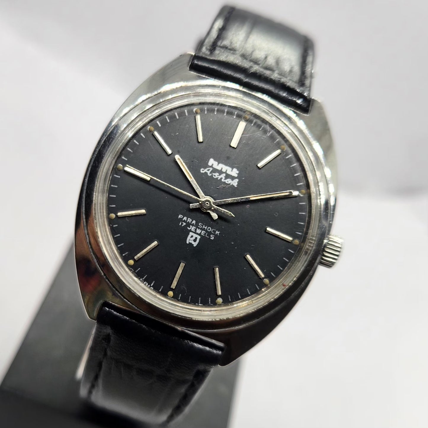 Vintage Original HMT Ashok Hand Winding 17 Jewels Black Face Men's Wrist Watch HM20