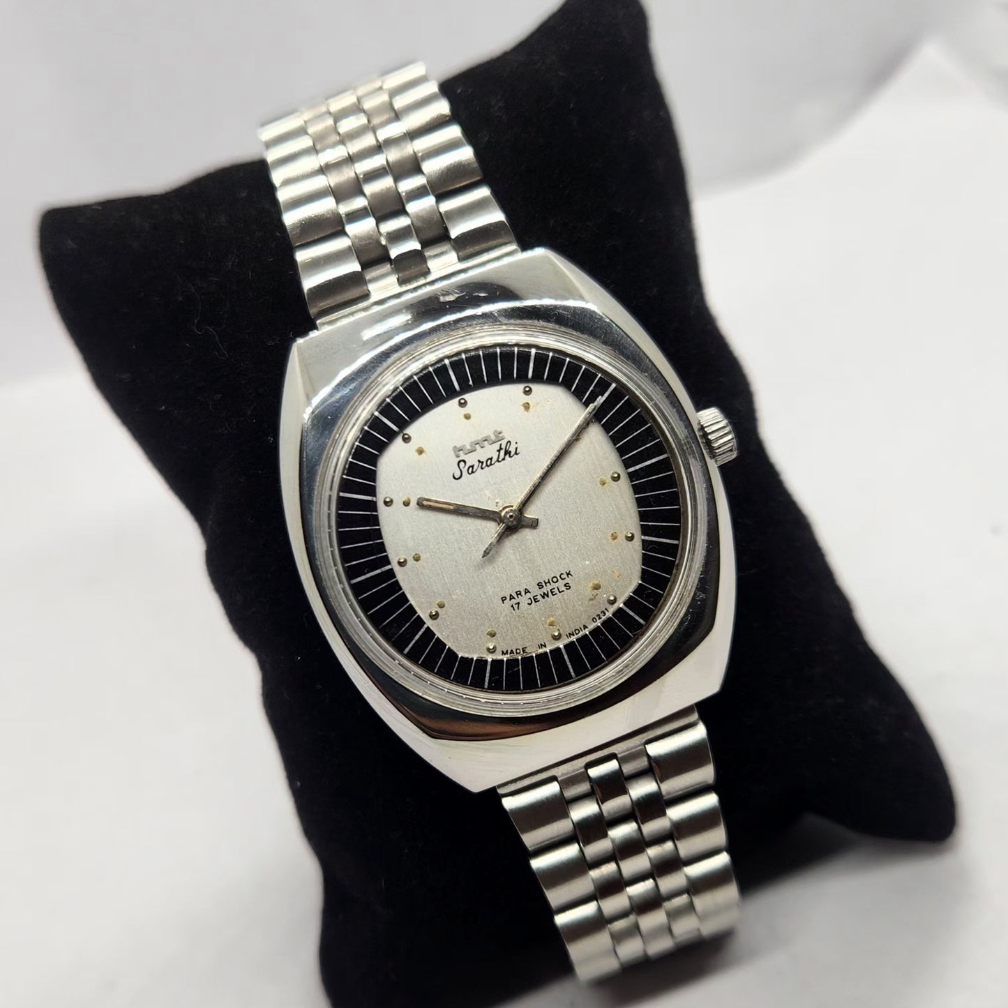 Vintage Original HMT Sarathi Hand Winding 17 Jewels Silver Face Men's Wrist Watch HM25