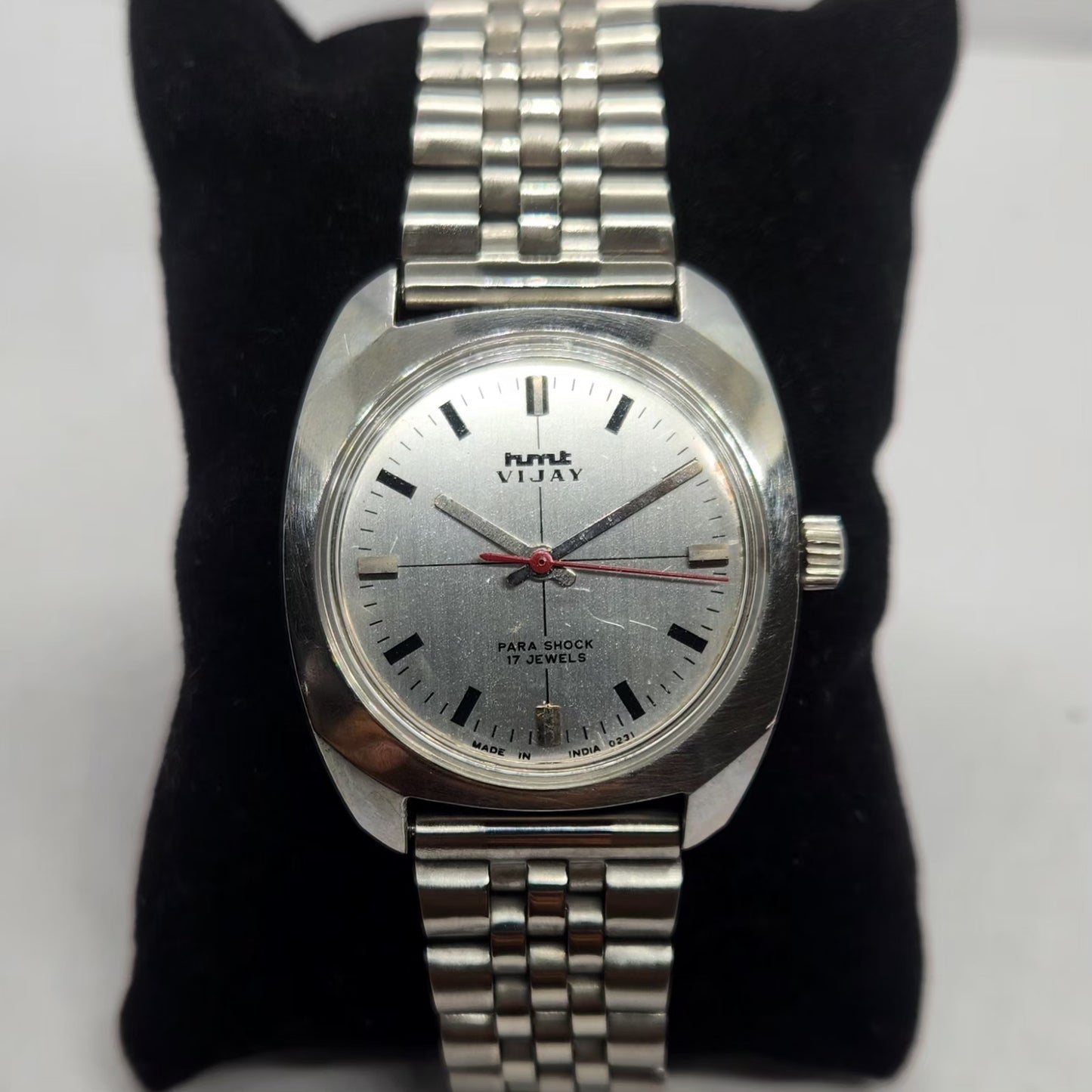 Vintage Original HMT Vijay Hand Winding 17 Jewels Silver Face Men's Wrist Watch HM26