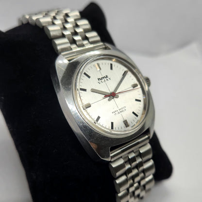 Vintage Original HMT Vijay Hand Winding 17 Jewels Silver Face Men's Wrist Watch HM26