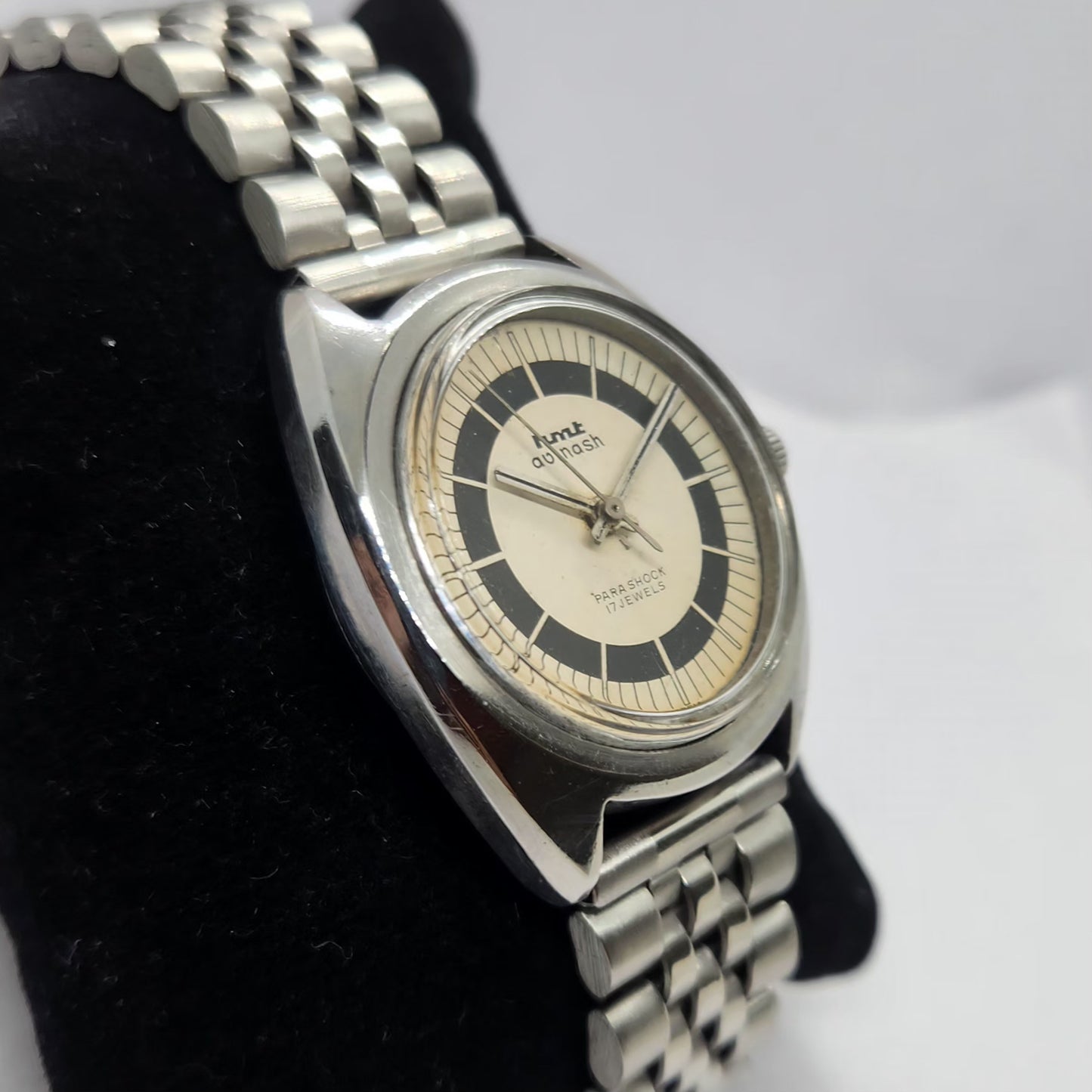 Vintage Original HMT Avinash Hand Winding 17 Jewels Cream Face Men's Wrist Watch HM28