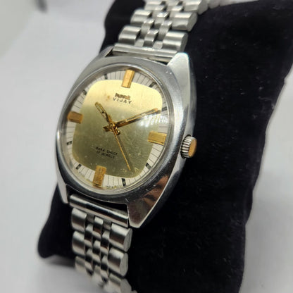Vintage Original HMT Vijay Hand Winding 17 Jewels Gold Face Men's Wrist Watch HM29