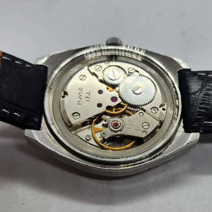 Vintage Original HMT Chetak Hand Winding 17 Jewels Gold Face Men's Wrist Watch HM32