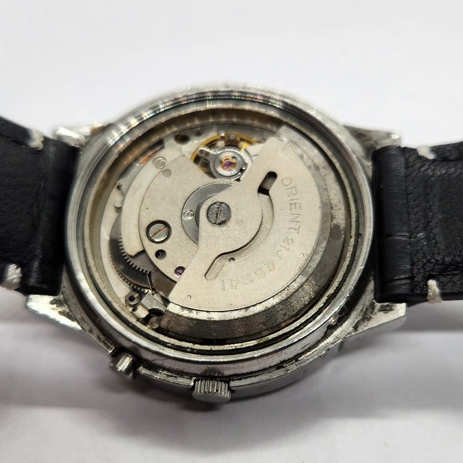 Vintage Mod Orient Arabic Automatic 46941 21 Jewels White Face Day-Date Men's Wrist Watch OR05