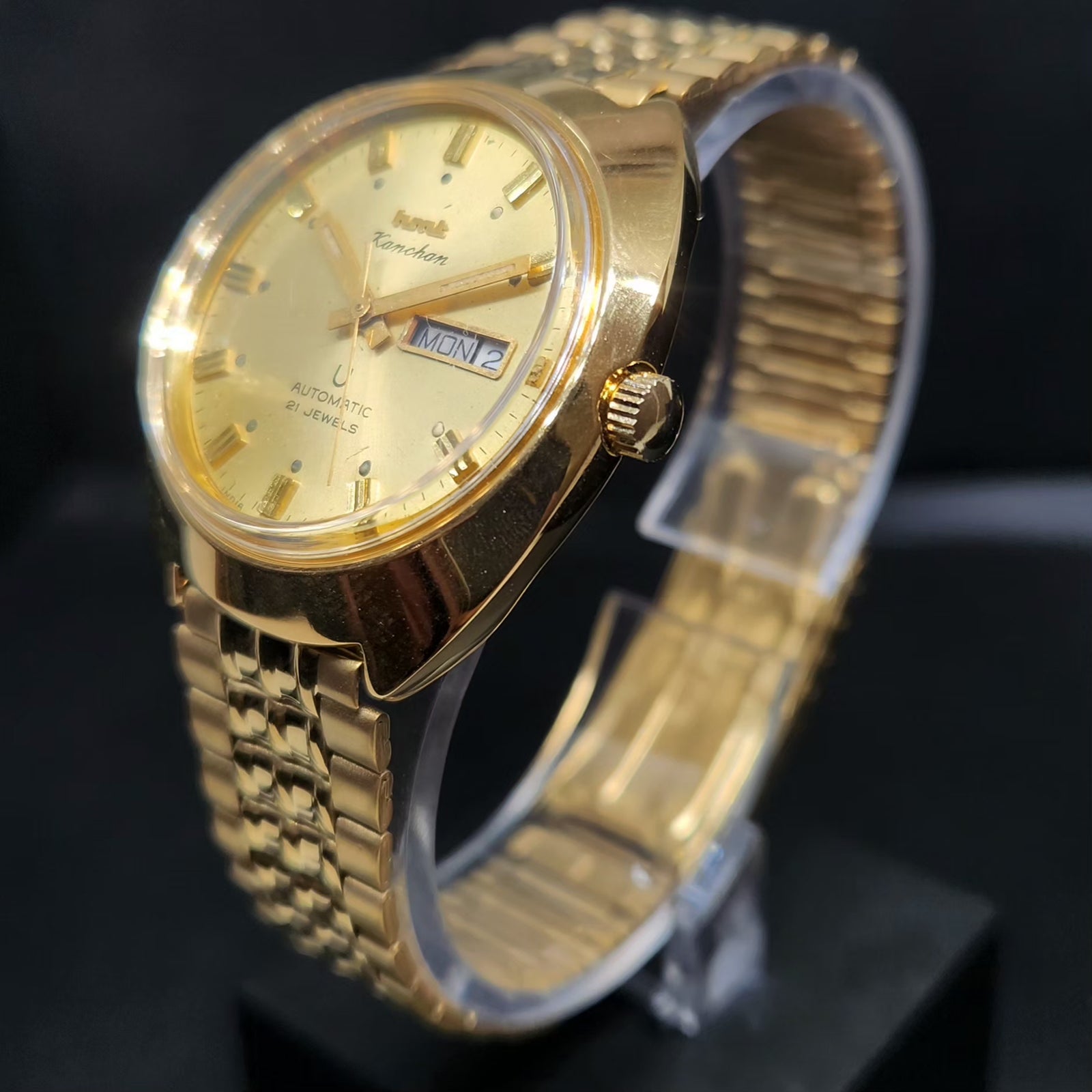Vintage Mod HMT Kanchan Automatic 21 Jewels Glass back Gold Face Day-Date Men's Wrist Watch