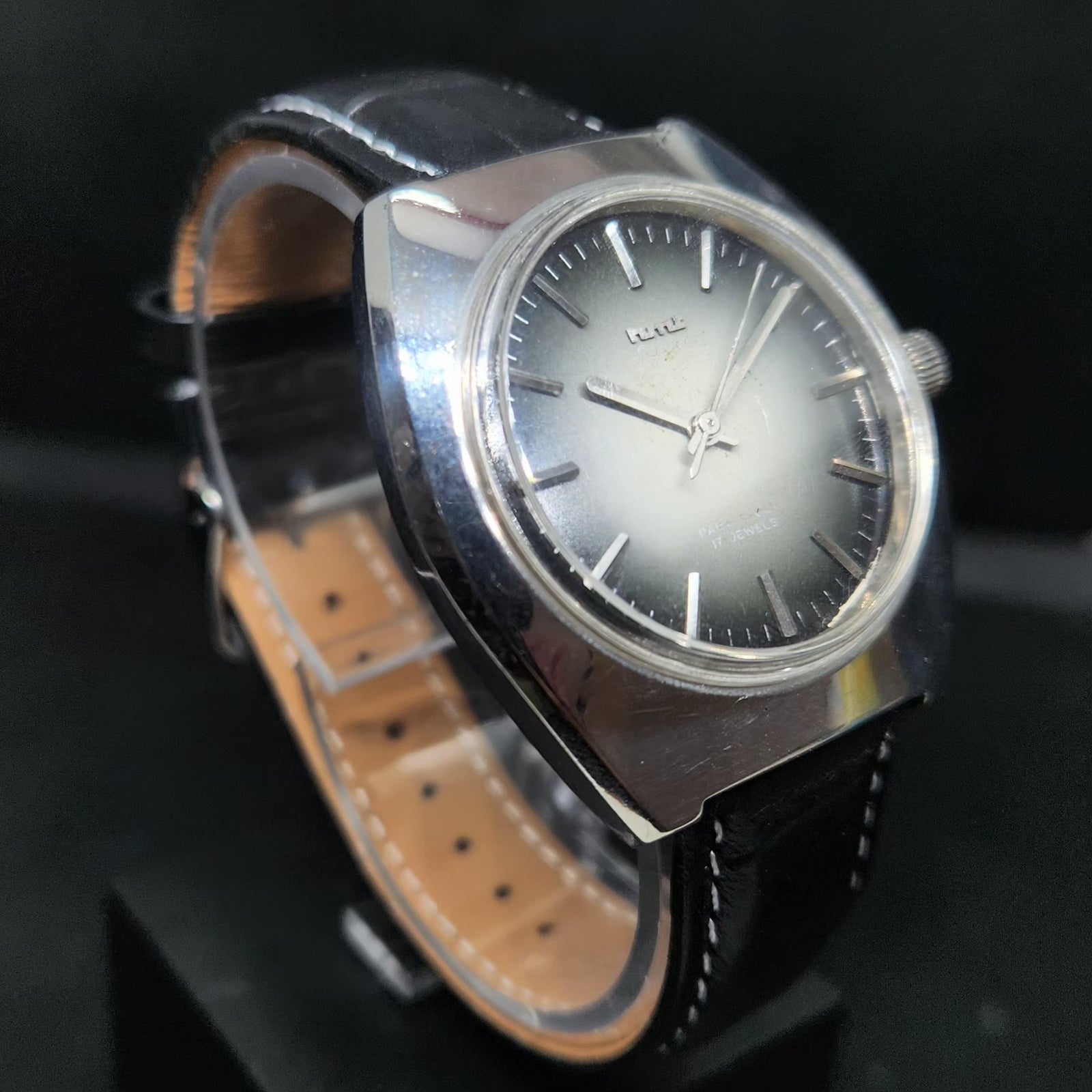 Vintage Original HMT Ajeet Hand Winding 17 Jewels Grey Face Men's Wrist Watch HM60