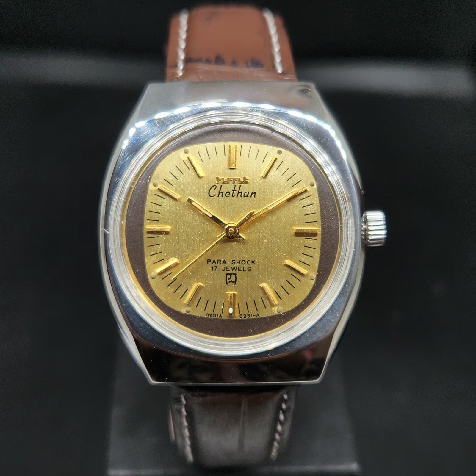 Vintage Original HMT Chethan Hand Winding 17 Jewels Gold Face Men's Wrist Watch HM65