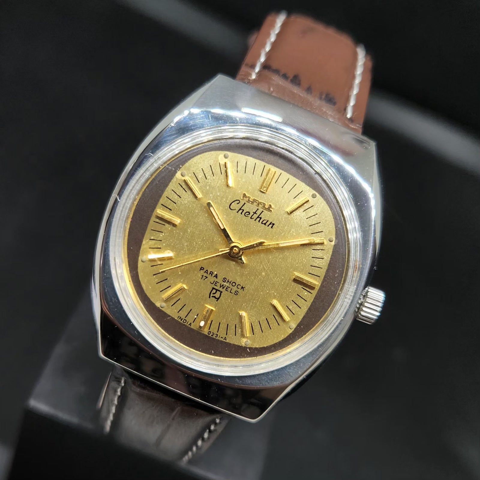 Vintage Original HMT Chethan Hand Winding 17 Jewels Gold Face Men's Wrist Watch HM65