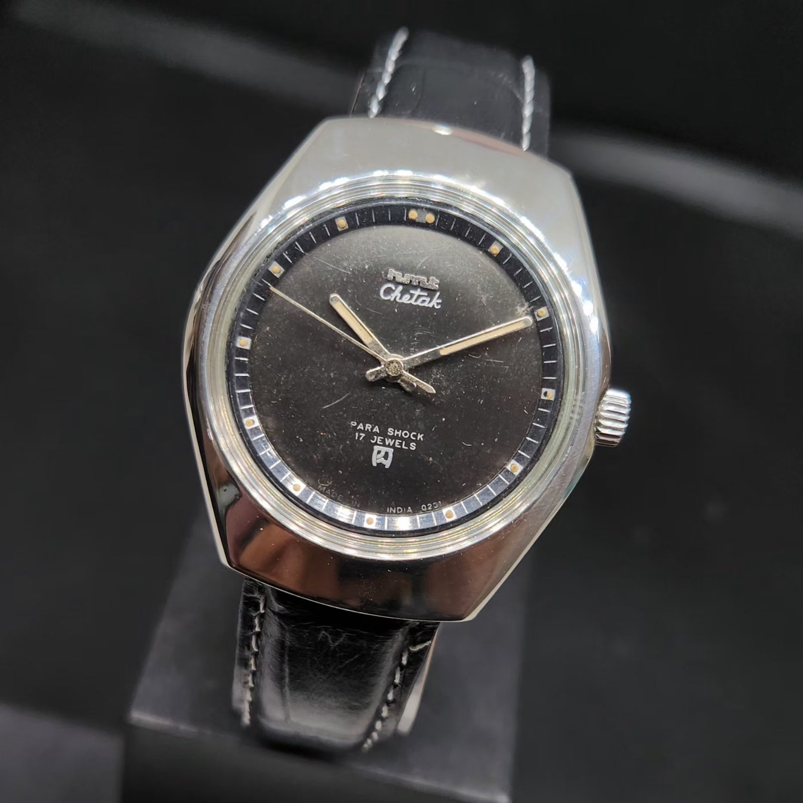 Vintage Original HMT Chetak Hand Winding 17 Jewels Black Face Men's Wrist Watch HM66