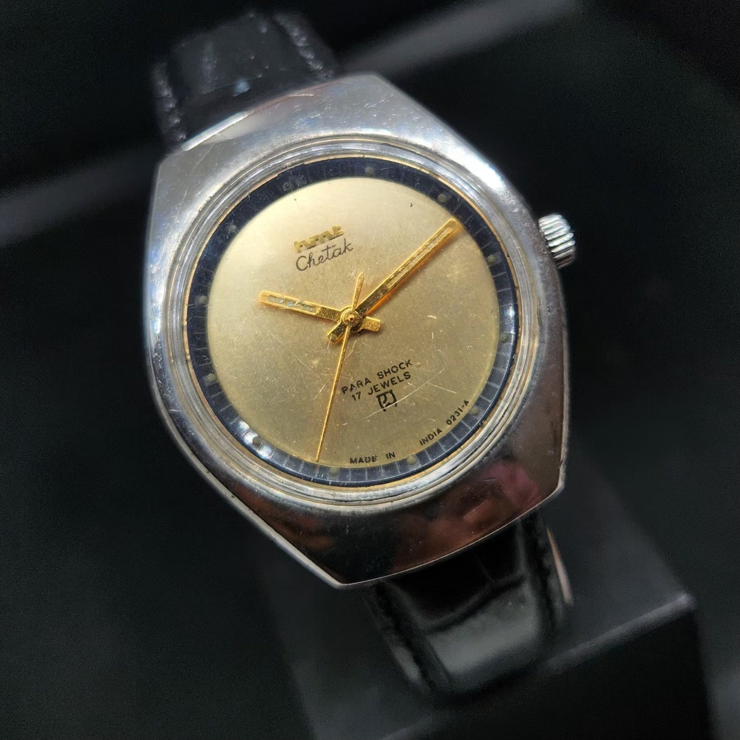 Vintage Original HMT Chetak Hand Winding 17 Jewels Gold Face Men's Wrist Watch HM68
