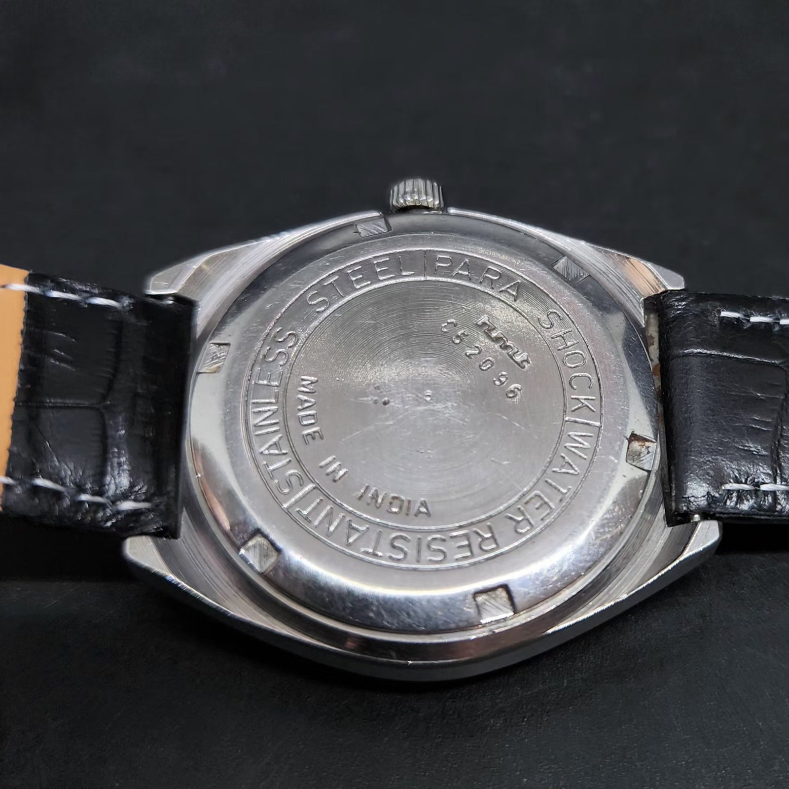 Vintage Original HMT Chetak Hand Winding 17 Jewels Gold Face Men's Wrist Watch HM68