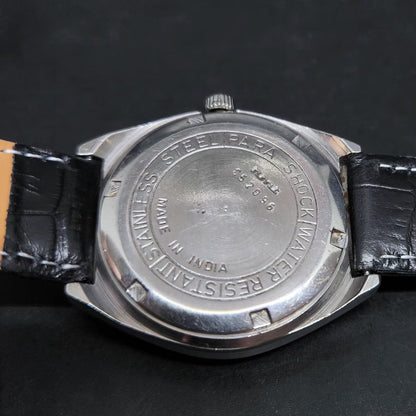 Vintage Original HMT Chetak Hand Winding 17 Jewels Gold Face Men's Wrist Watch HM68