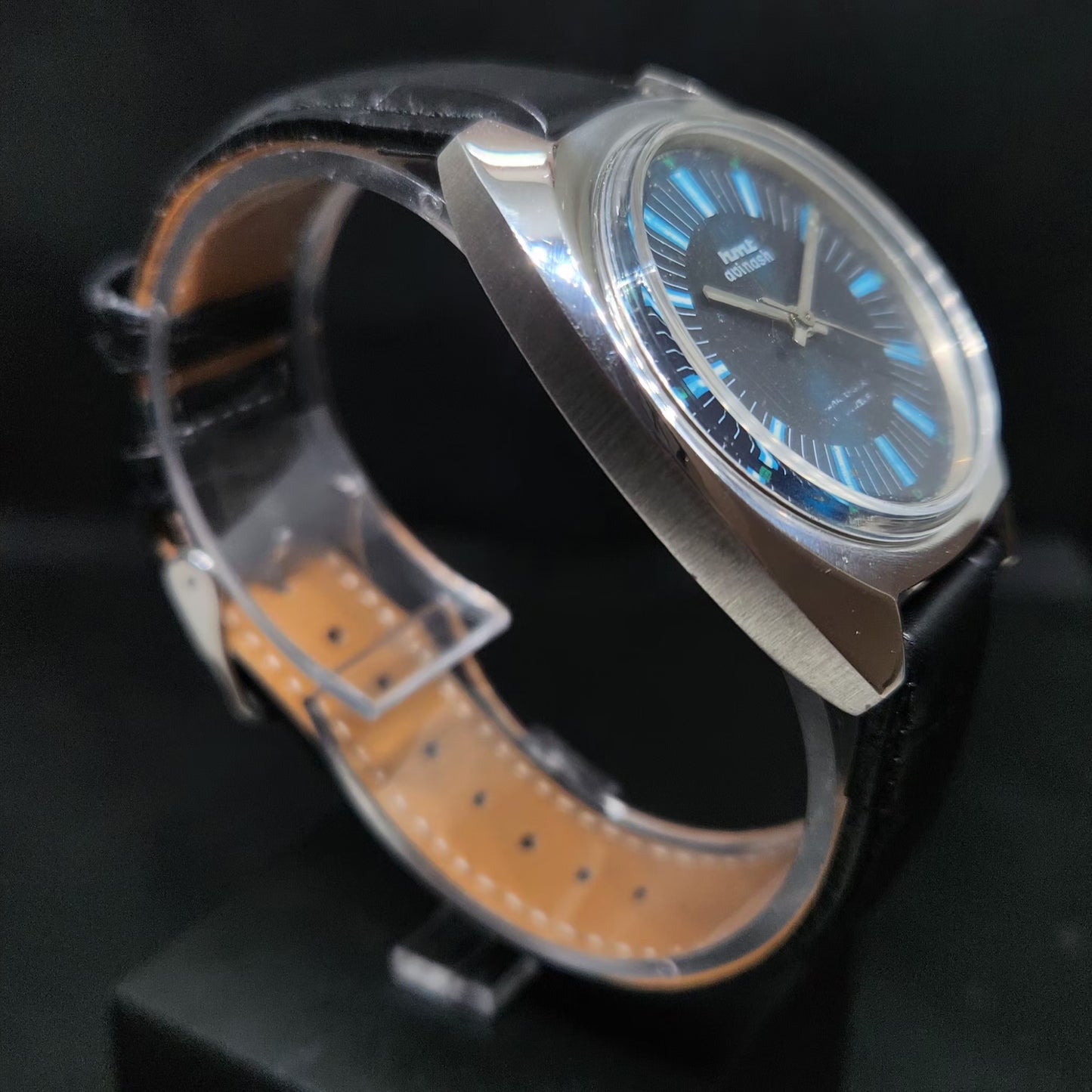 Vintage Original HMT Avinash Hand Winding 17 Jewels Blue Face Men's Wrist Watch HM70