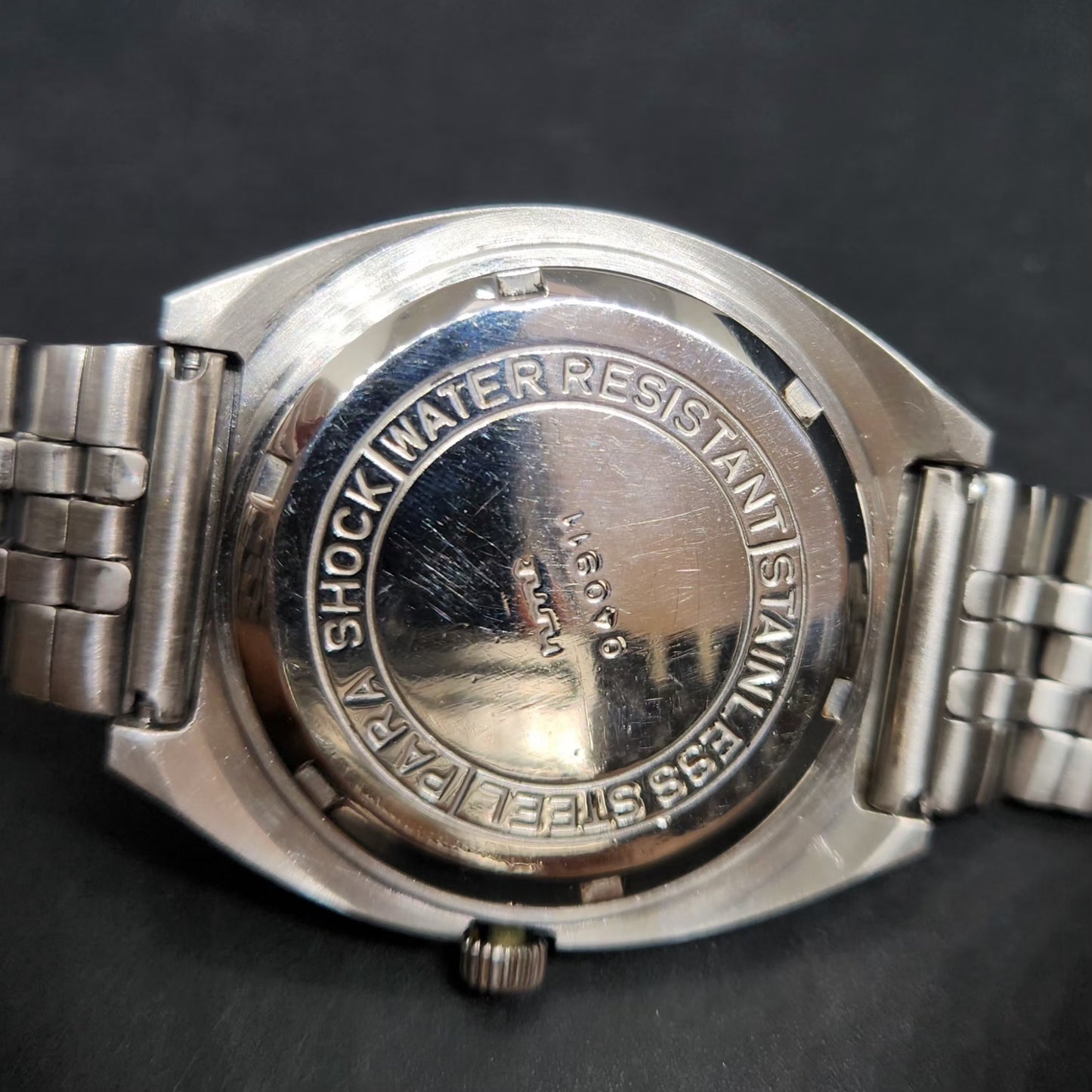 Vintage Original HMT Chirag Hand Winding 17 Jewels Gold Face Men's Wrist Watch HM77