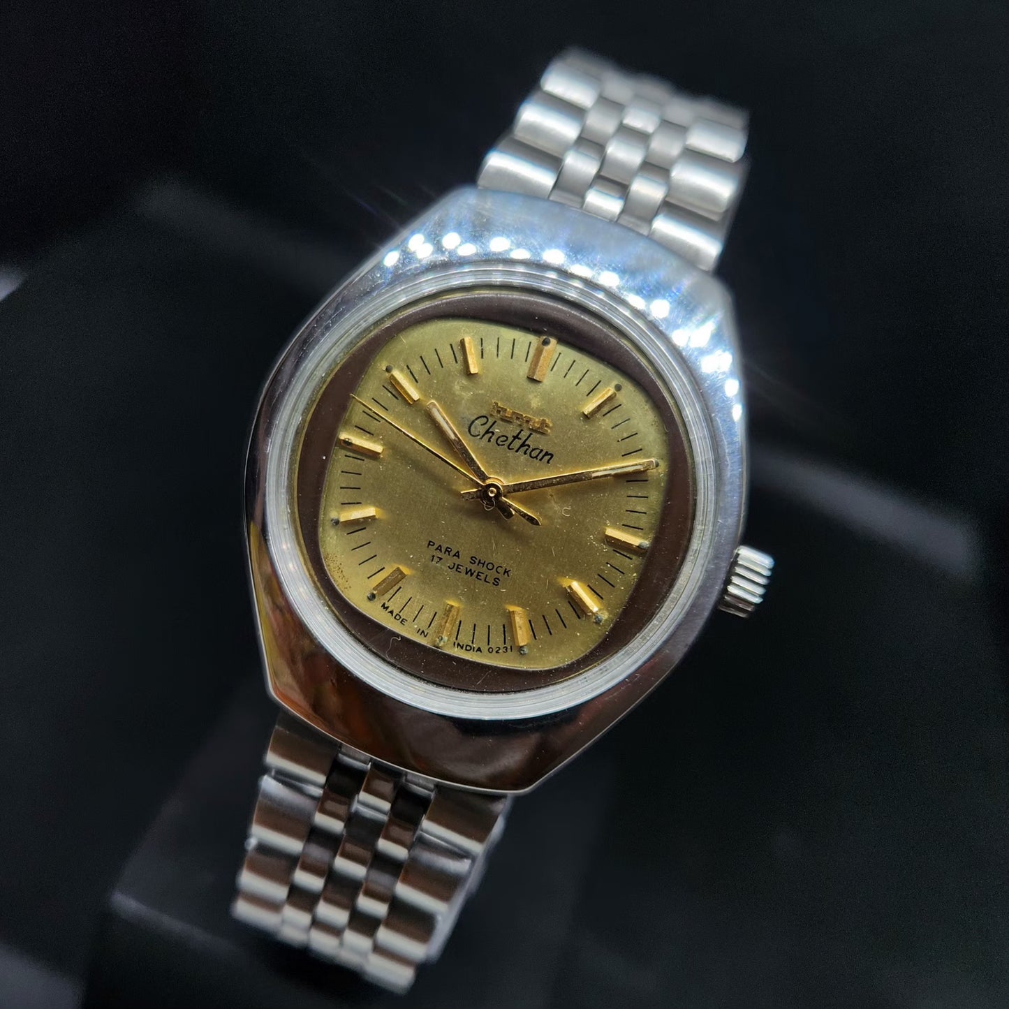 Vintage Original HMT Chethan Hand Winding 17 Jewels Gold Face Men's Wrist Watch HM78