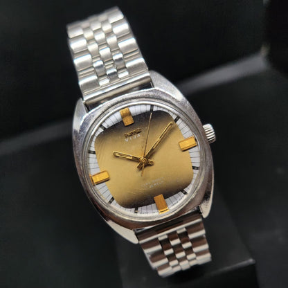 Vintage Original HMT Vijay Hand Winding 17 Jewels Gold Face Men's Wrist Watch HM85