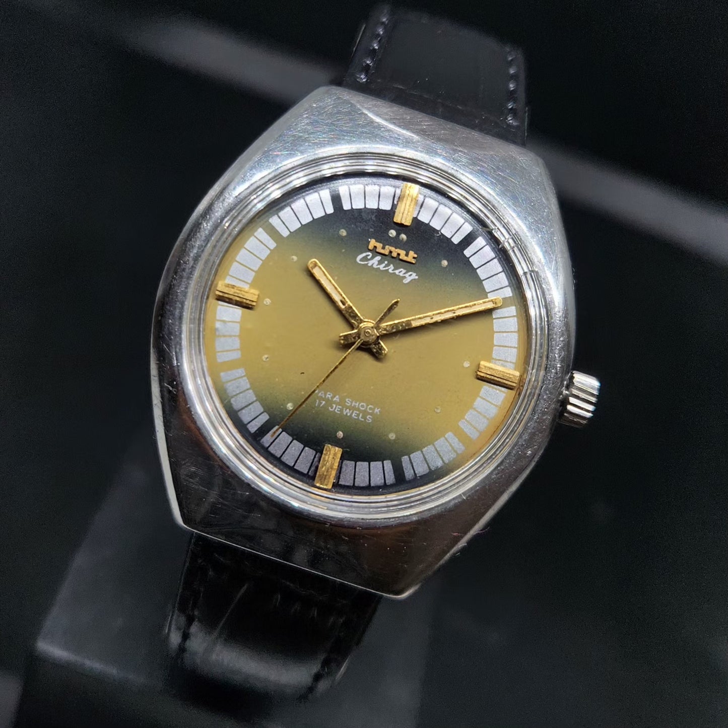Vintage Original HMT Chirag Hand Winding 17 Jewels Gold Face Men's Wrist Watch HM88
