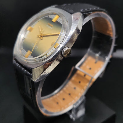 Vintage Original HMT Vijay Hand Winding 17 Jewels Gold Face Men's Wrist Watch HM93