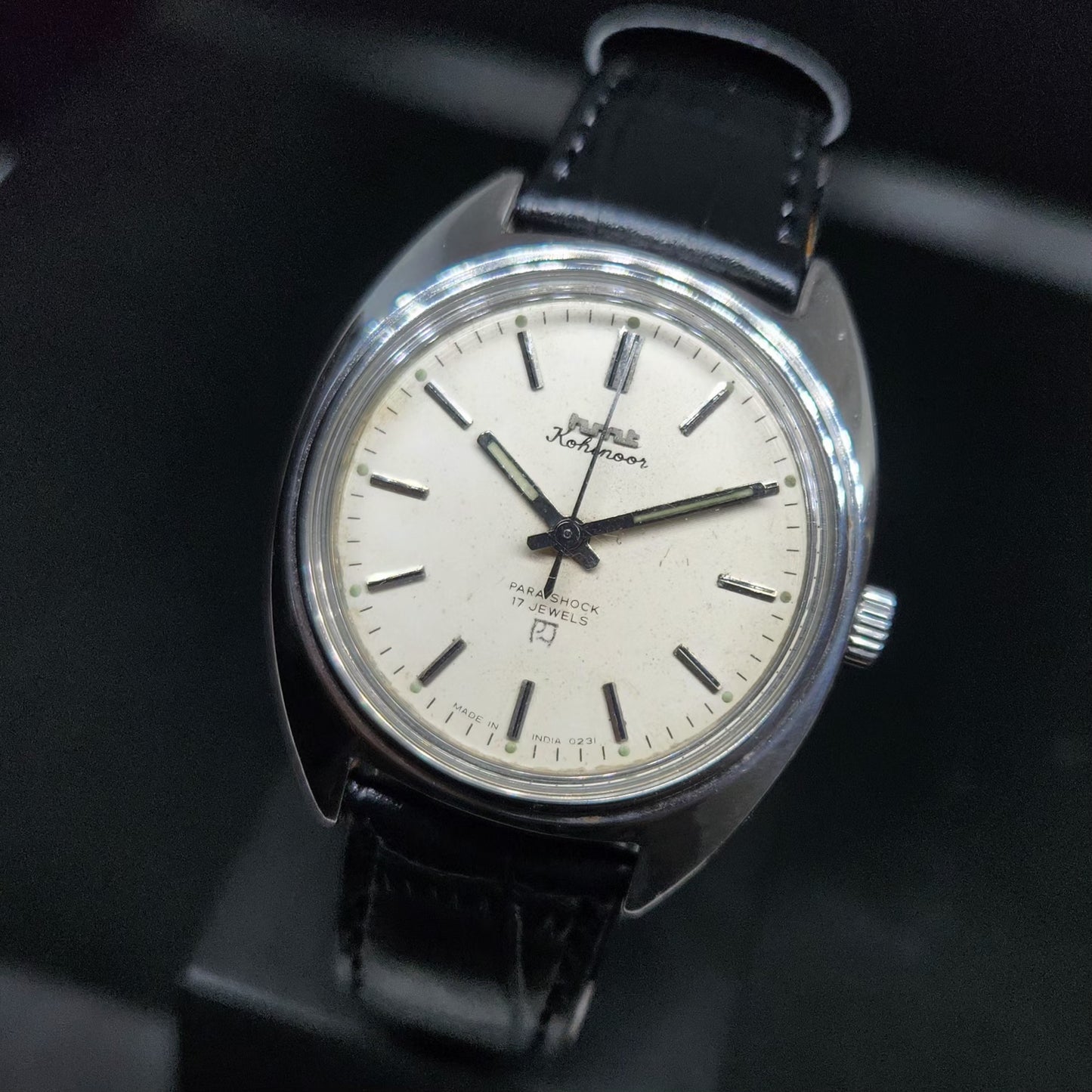 Vintage Original HMT Kohinoor Hand Winding 17 Jewels Off White Face Men's Wrist Watch HM95