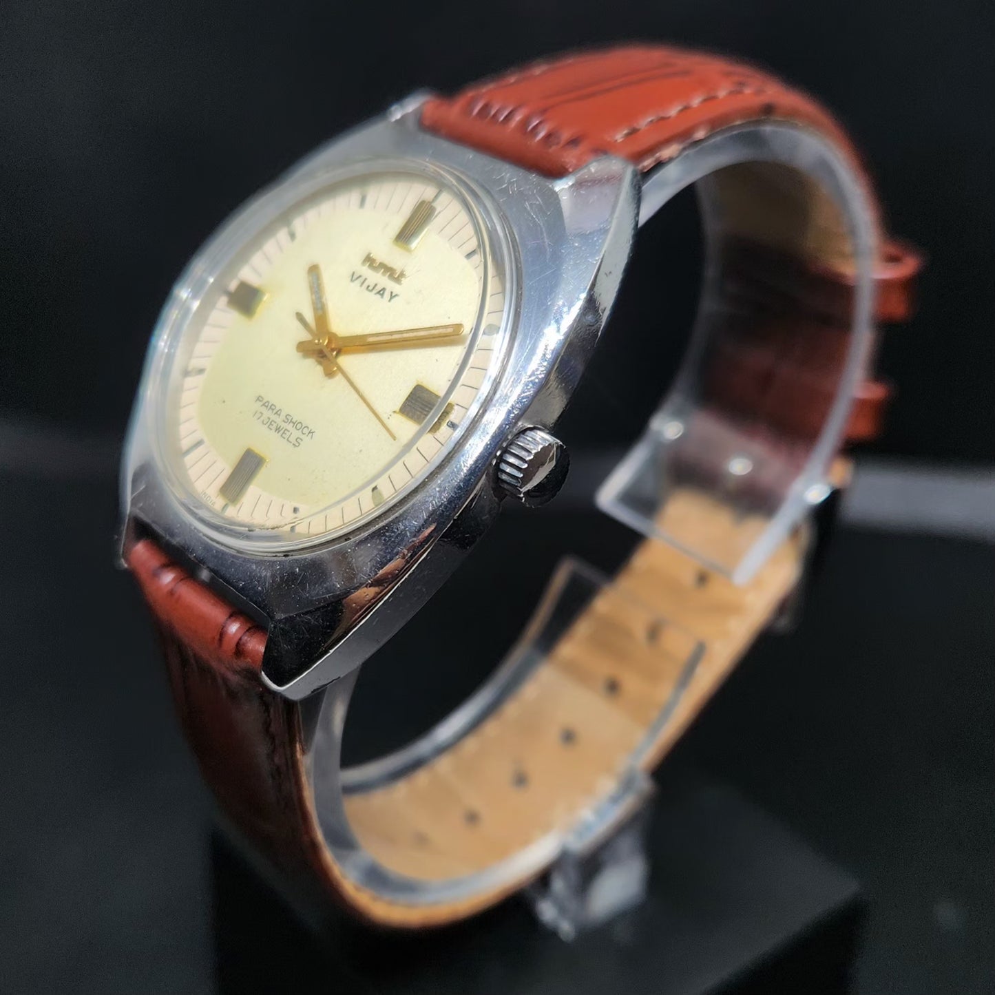 Vintage Original HMT Vijay Hand Winding 17 Jewels Gold Face Men's Wrist Watch HM97