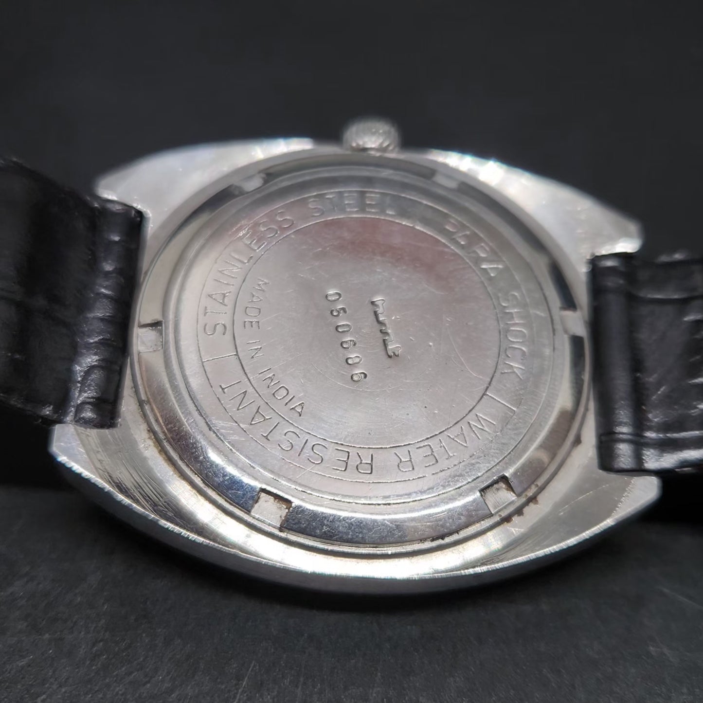Vintage Original HMT Chethan Hand Winding 17 Jewels Gold Face Men's Wrist Watch HM98