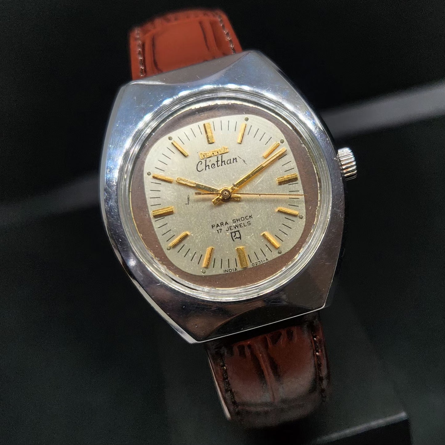 Vintage Original HMT Chethan Hand Winding 17 Jewels Gold Face Men's Wrist Watch HM101