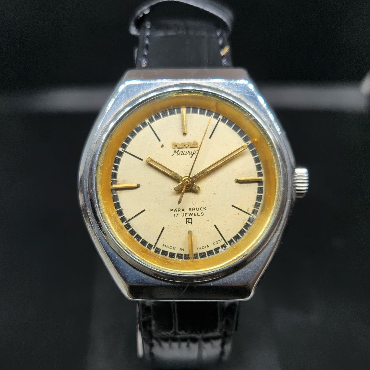 Vintage Original HMT Maurya Hand Winding 17 Jewels Gold Face Men's Wrist Watch HM103