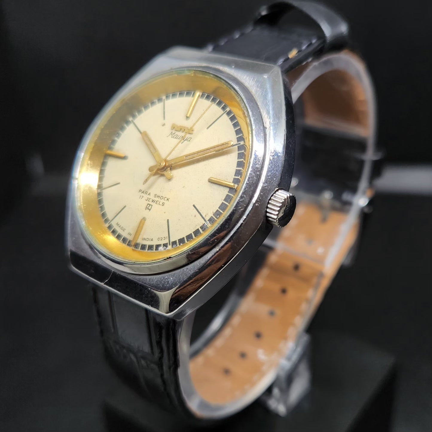 Vintage Original HMT Maurya Hand Winding 17 Jewels Gold Face Men's Wrist Watch HM103