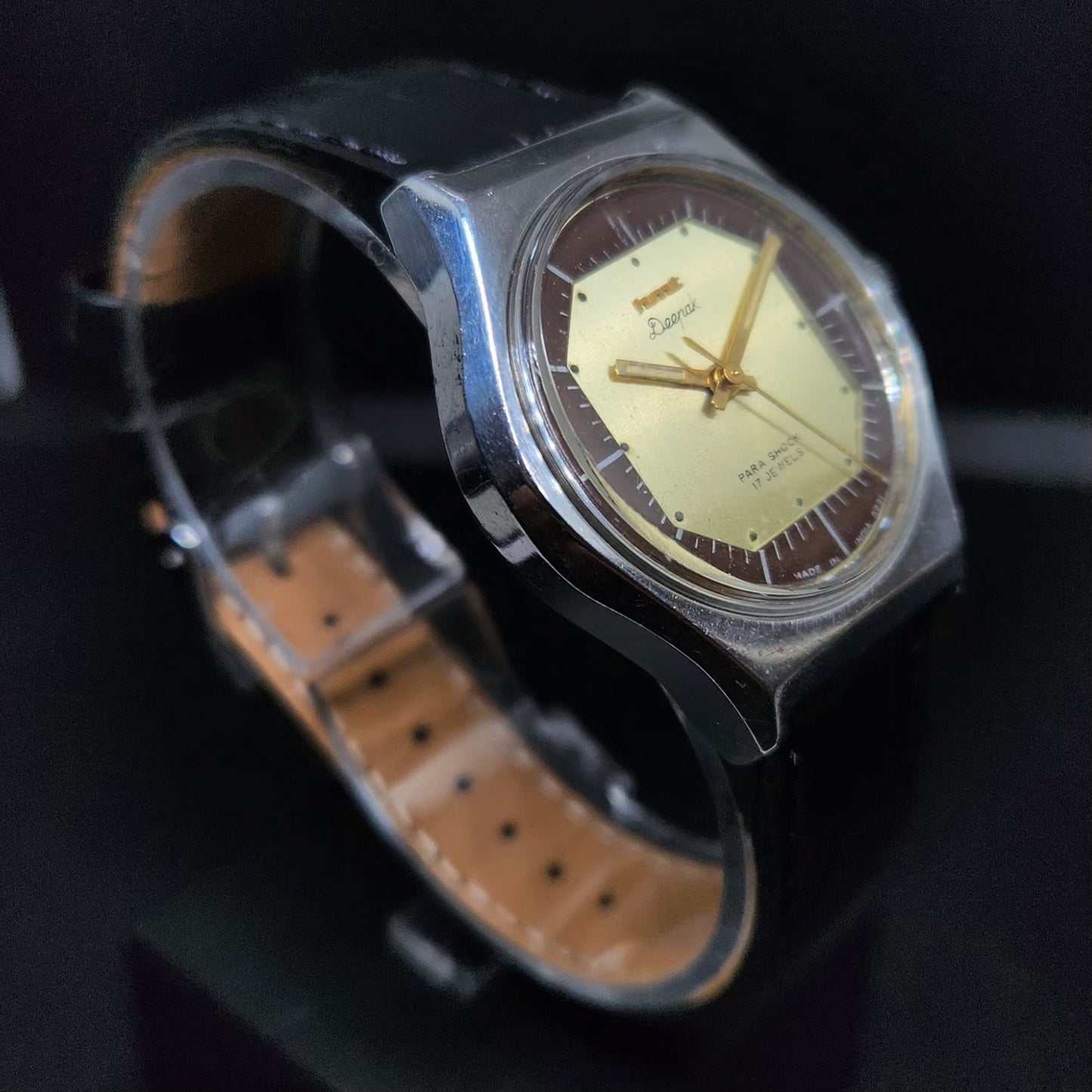 Vintage Original HMT Deepak Hand Winding 17 Jewels Gold Face Men's Wrist Watch HM136