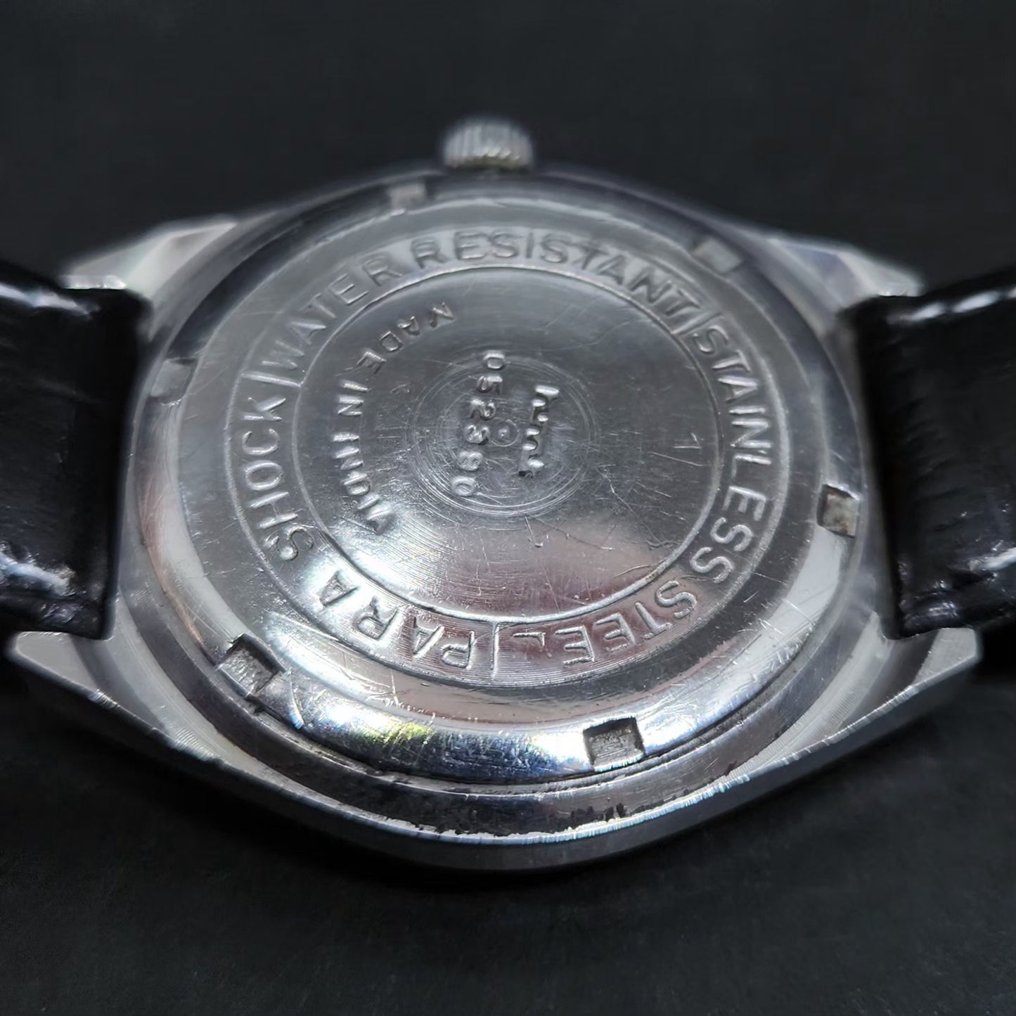 Vintage Original HMT Maurya Hand Winding 17 Jewels Gold Face Men's Wrist Watch HM137