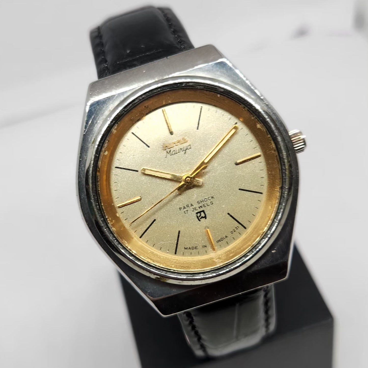 Vintage Original HMT Maurya Hand Winding 17 Jewels Gold Face Men's Wrist Watch HM107