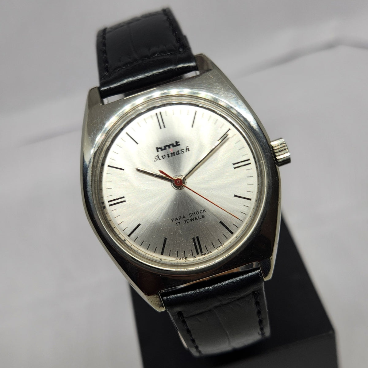 Vintage Original HMT Avinash Hand Winding 17 Jewels Silver Face Men's Wrist Watch HM110