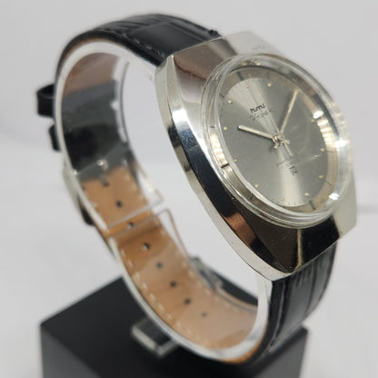 Vintage Original HMT Vivek Hand Winding 17 Jewels Silver Face Men's Wrist Watch HM111