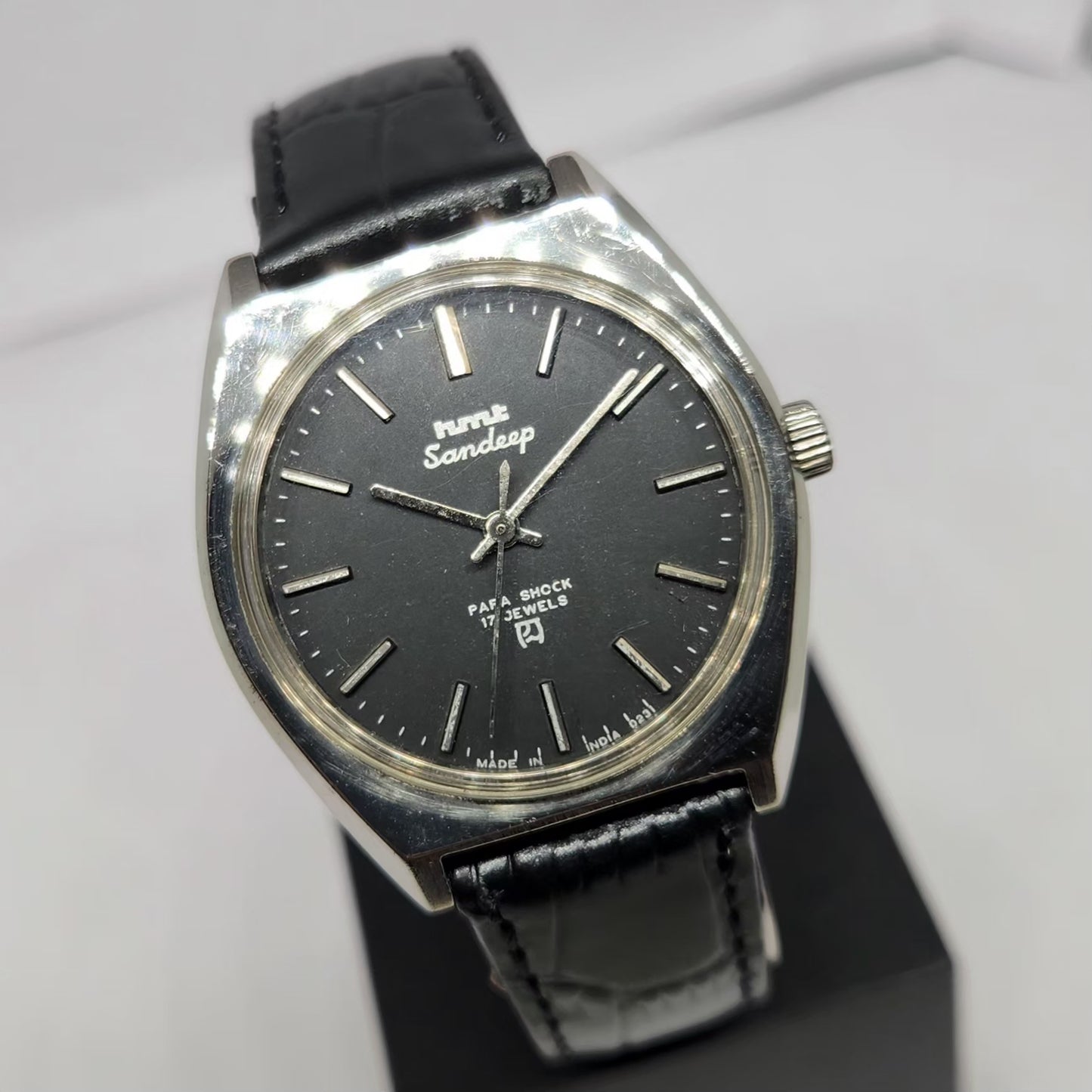 Vintage Original HMT Sandeep Hand Winding 17 Jewels Black Face Men's Wrist Watch HM122